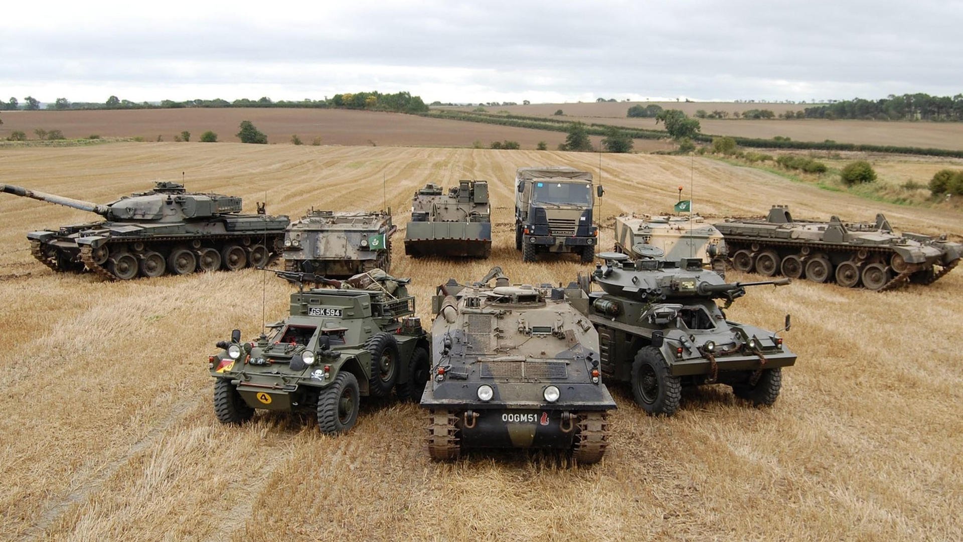 kaiyun体育综合-全景高空绳索穿越赛，极速体验天空之巅，高空绳网探险拓展项目